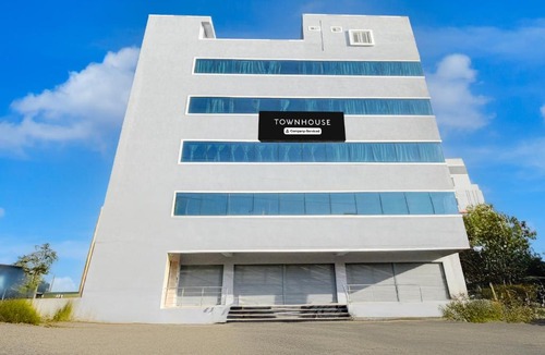 Medchal Hotel | Townhouse Kukatpally North Formerly Munagala Arcade