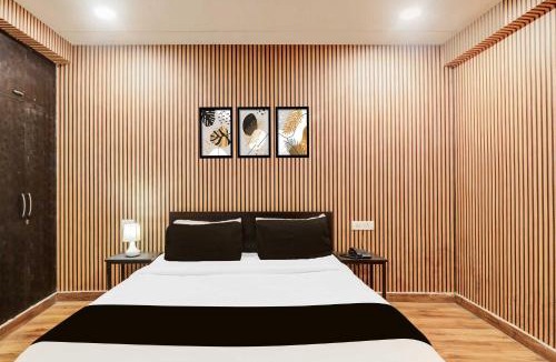 Ghatampur Hotel | Townhouse Oak Awas Vikas Kalyanpur