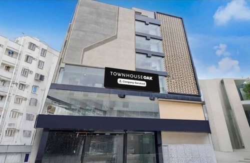 Kalyanpur House | Townhouse Oak IIT Kanpur Metro Station