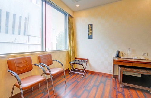 Nagpur House | Townhouse Sitabuldi Railway Station