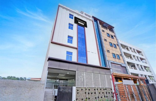 Mohangarh House | Townhouse Vikas Nagar Lucknow