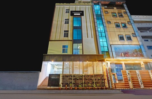 Mohangarh House | Townhouse Vikas Nagar Lucknow