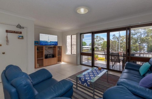 Nelson Bay Apartment | Tradewinds Unit 3 110 Victoria Parade