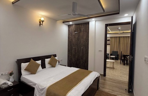 Bullawala Apartment | Tranquil 2-bedroom apartment with AC in Dehradun