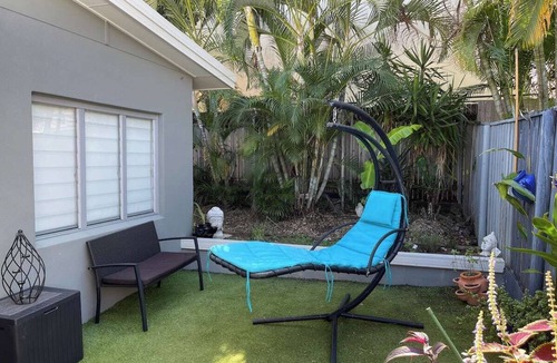 Trinity Beach Apartment | Trinity Beach Getaway, cosy apartment at rear of main residence, very private.