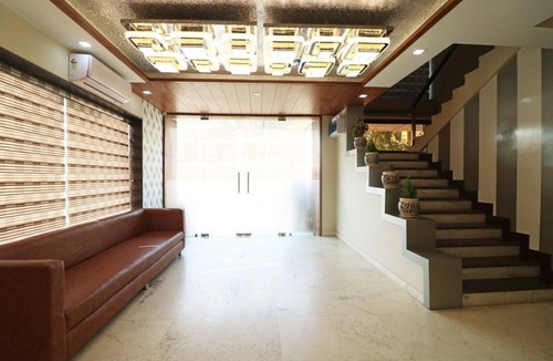 Taj Ganj House | Triple bedroom Room.