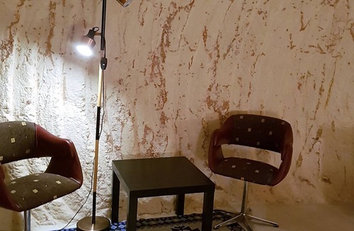 Coober Pedy Apartment | Undergound Gem - Apartment, unique experience, spacious, pet friendly