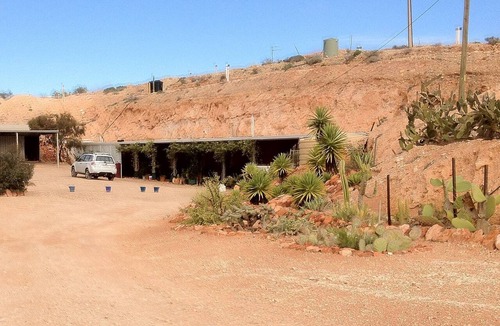 Coober Pedy Apartment | Undergound Gem - Apartment, unique experience, spacious, pet friendly
