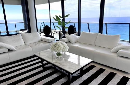 Broadbeach Apartment | Unit 4603 Oracle Tower 1 Level 46
