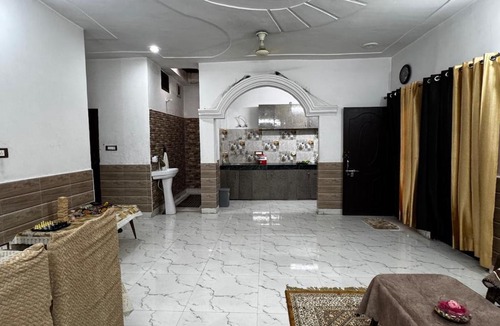Auli Villa | UP32 Homestay - a place to relax without worries