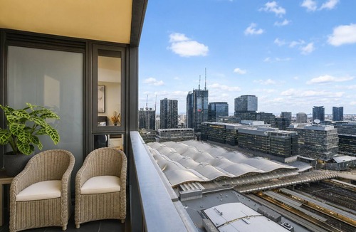 Melbourne Central Business District Apartment | Upper West Side by Ready Set Stay