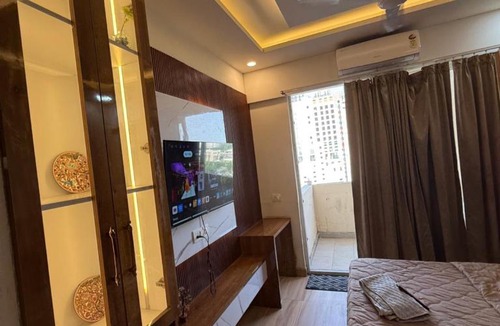 Greater Noida House | Urban Stays