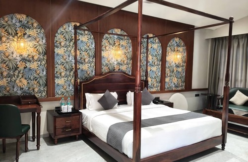 Raipur Resort | Vaikunth Village Resort