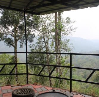 Udumbanchola Hostel | Valley Homestay