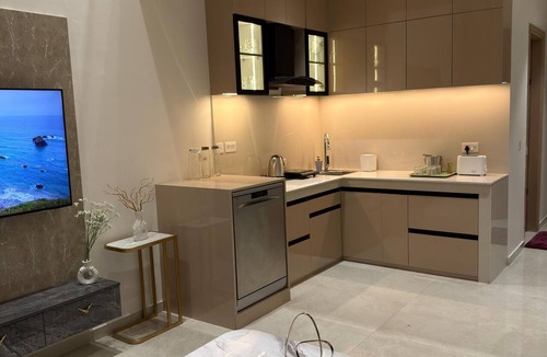 Gurugram Apartment | Velantra Sky Duplex Luxury High-Rise Stay with Panoramic Views