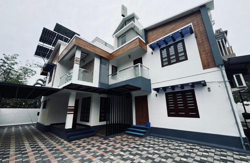 Alappuzha Hotel | Venice Rosedale