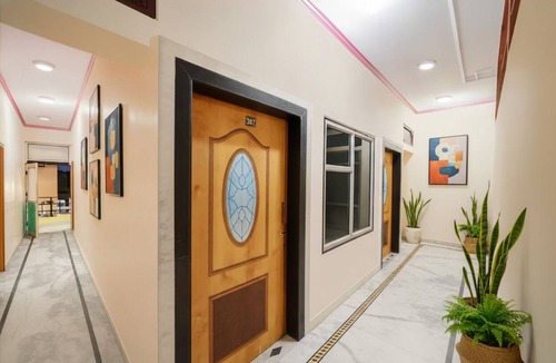 Amer Fort Road Hotel | Via Mansagar