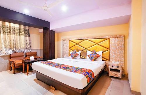 Vashi Hotel | Via SP