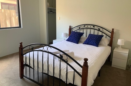 Albany House | Views on Spencer