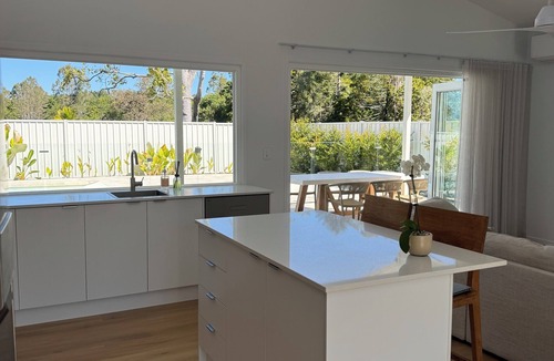Glenview House | Vila Luce with Heated Pool