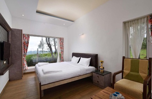Wellington Villa | Villa Sullivan by VEO, StayVista - 5BHK with Mountain View & BBQ