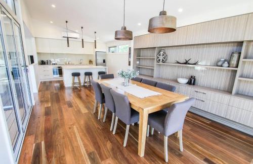 Bright House | Villa Urbane