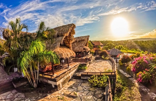 Nandasmo Cabin | Volcano Viewing from Casa Maya Lodge!