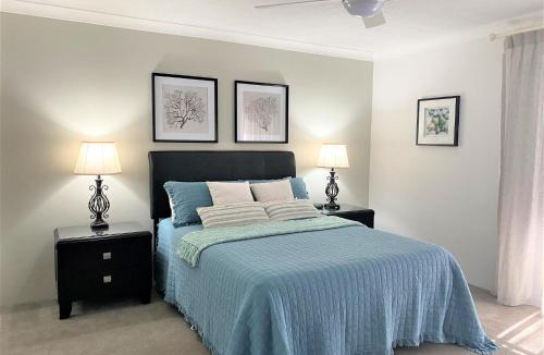 Forster Apartment | Wallis Court 6
