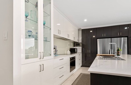 Halls Head House | Water Lovers Haven in Mandurah