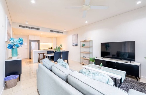 Darwin City Centre Apartment | Waterfront Retreat: Ocean Views ~ Pool ~ Balcony