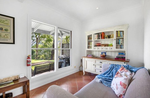 Wattamolla House | Watta Cottage