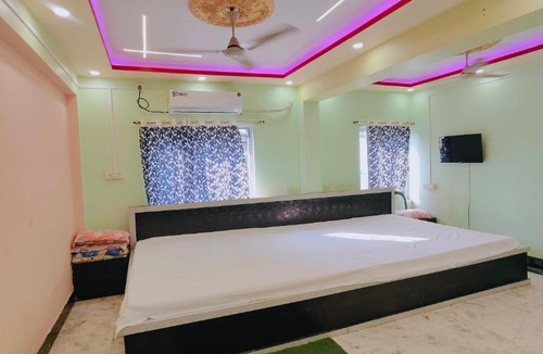 Navadvipa Hotel | Weavers lodge