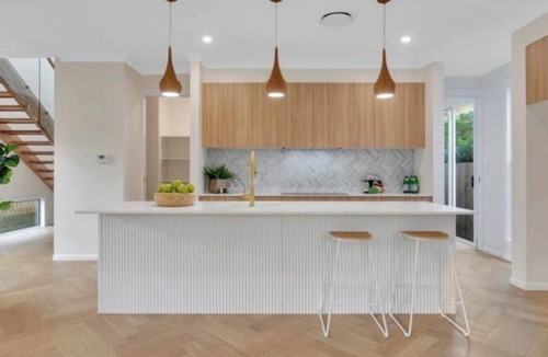 Chapel Hill House | WELCOME HOME