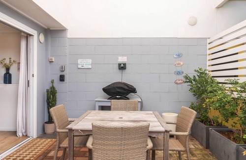 Hyams Beach Apartment | White Sands Retreat, Hyams Beach