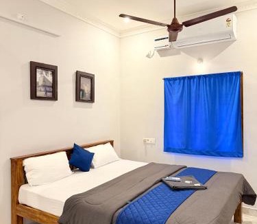 White Town House | Whiteshore Homestay Whitetown