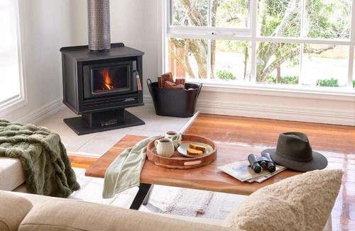 Gembrook Ski Chalet | Wombat's Den Gembrook