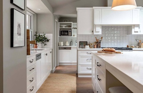 Upper Kangaroo River House | 'Wychwood'- English Garden Estate with Pool