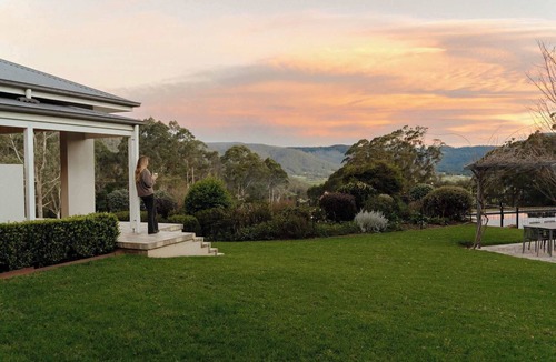Upper Kangaroo River House | 'Wychwood'- English Garden Estate with Pool