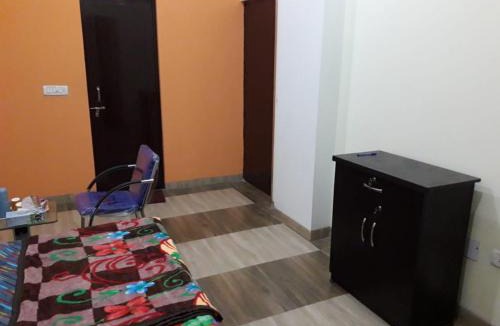 Greater Noida Apartment | Yog Bhawan Centre For Dance Yog Music