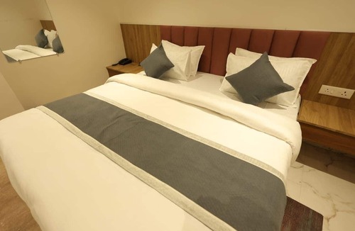 Kanpur Hotel | Yu Hotel