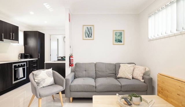 1 Bdr Apt w/AC | Kitchen | Parking | 331F1 in Rocklea