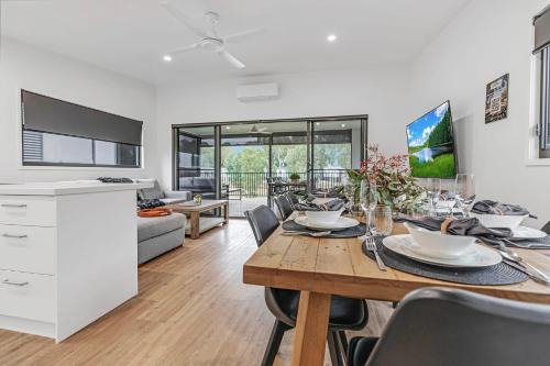 #15 Highview Waters - Echuca Holiday Homes in Moama