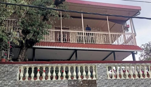 2-Bedroom Self-Contained Accommodation with Entire Private Floor