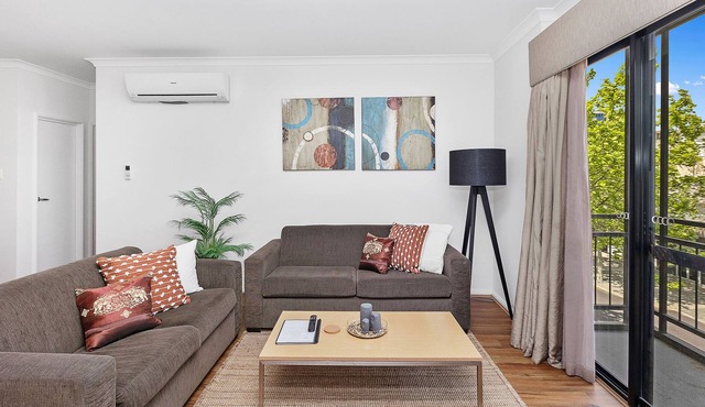 207 Executive Escape 2BR+prkg Northbridg parking+pool in Northbridge