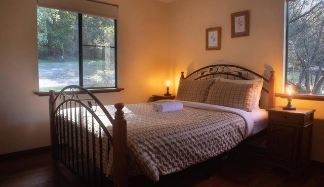 #3 Walpole Wilderness Resort chalet. Spa + forest! in Walpole