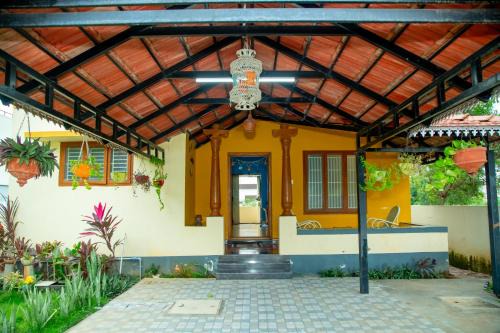 A Chettinad 3bhk AC Villa in Coimbatore on the way to Adiyogi and nearer to Maruthamalai