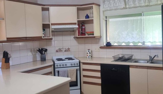 A comfortable home that is a throwback to the 70's and thus at the budget range in Wendouree