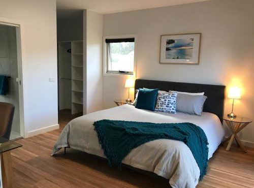 A Sanctuary at Denhams - Family & Pooch Friendly in Surf Beach
