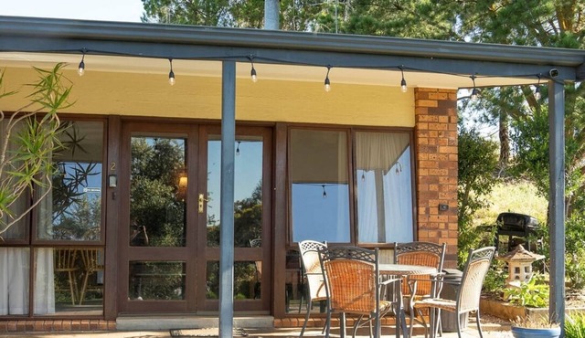 Adorable Lodge 2 Blickinstal Retreat in Bethany