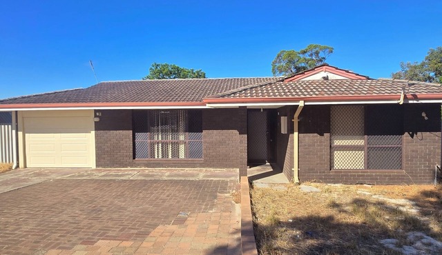 Advantage House- A place to relax with your family space in Kelmscott